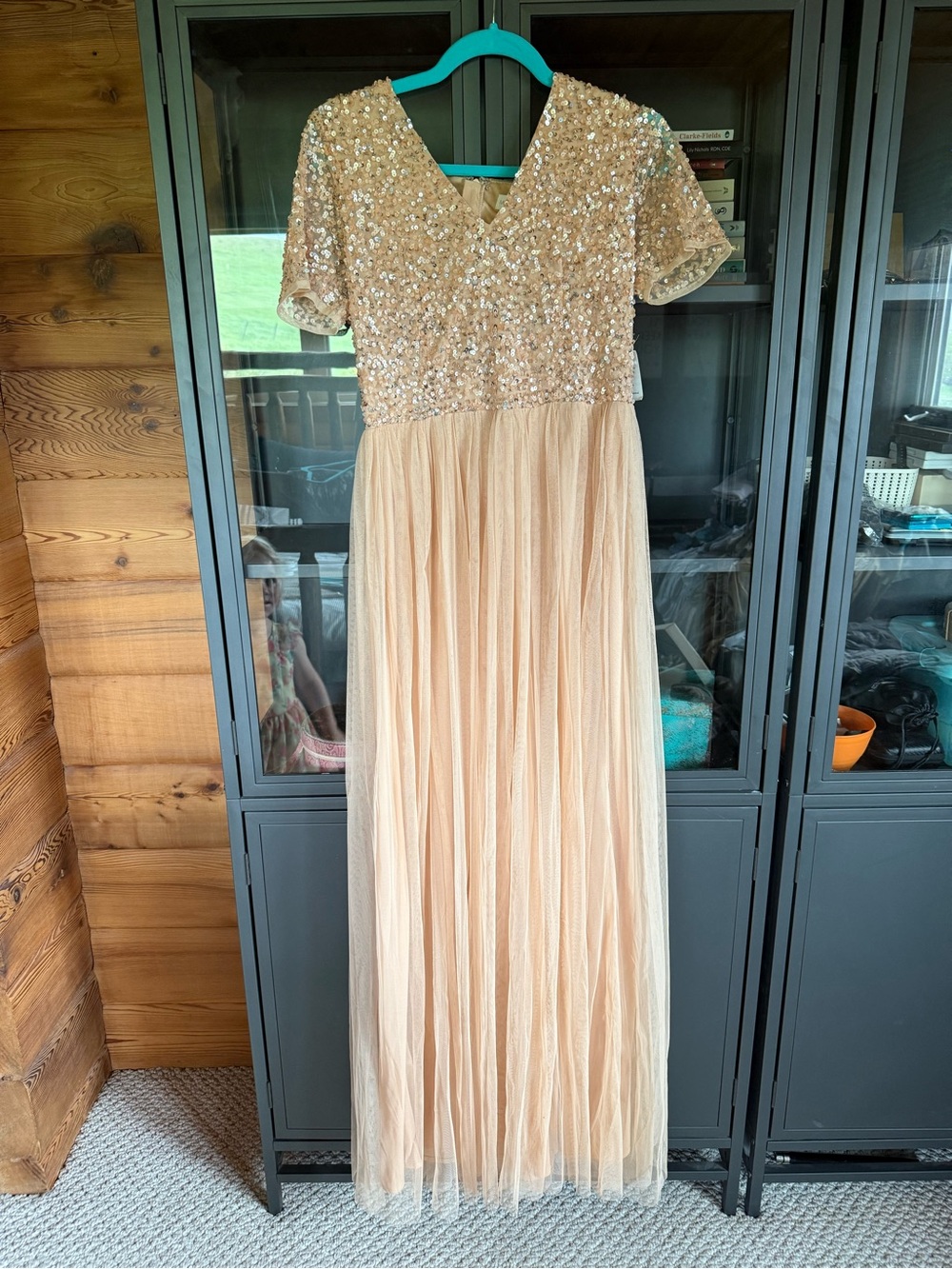 Elegant Sequin Bodice Maxi Dress in Champagne